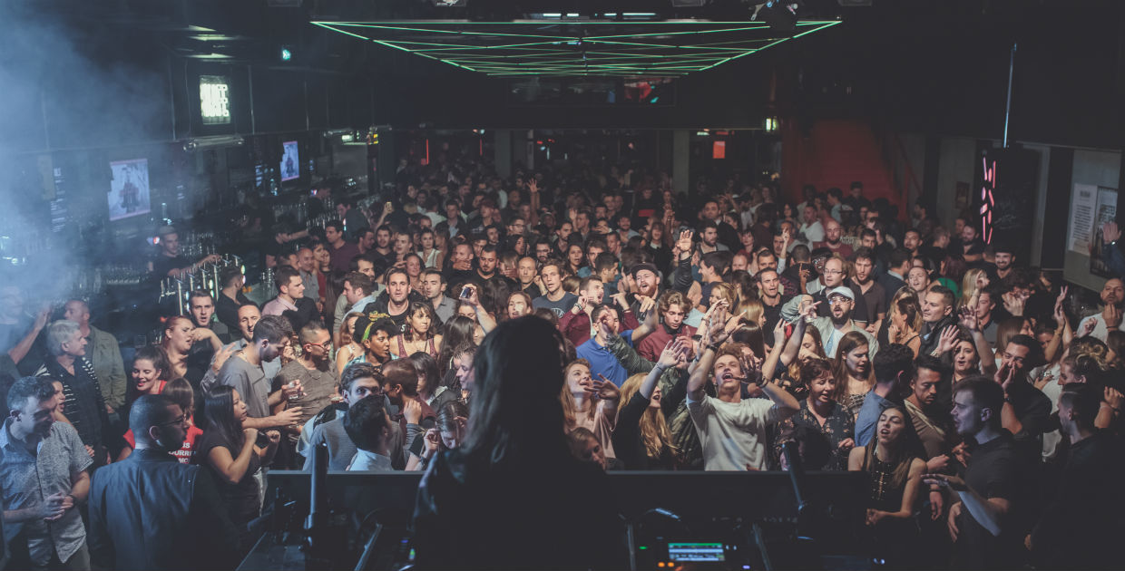 Les meilleurs lieux de soirées techno à Lyon 4 Les meilleurs lieux de soirées techno à Lyon - Ninkasi kao soirée techno lyon tenue de festival - Tenue de festival